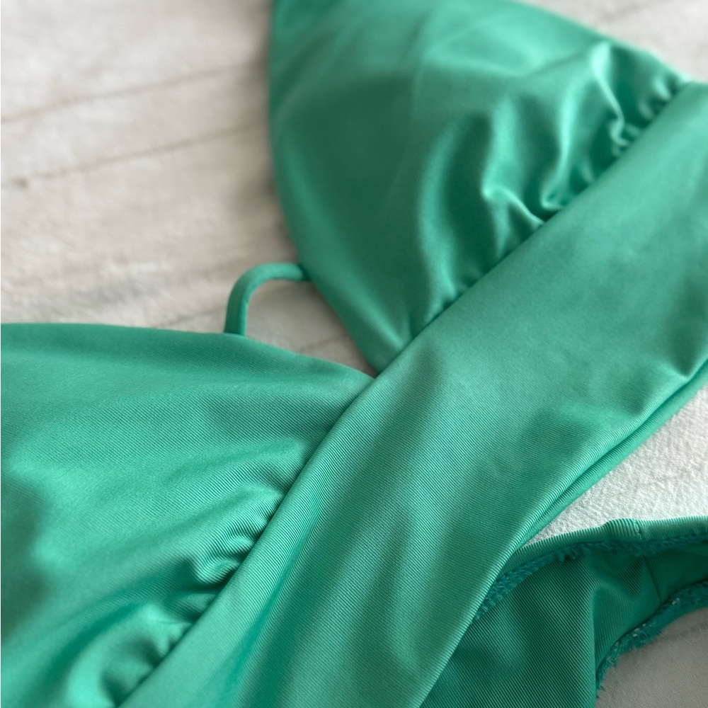 Billabong Green Bikini Set - Picture 6 of 6